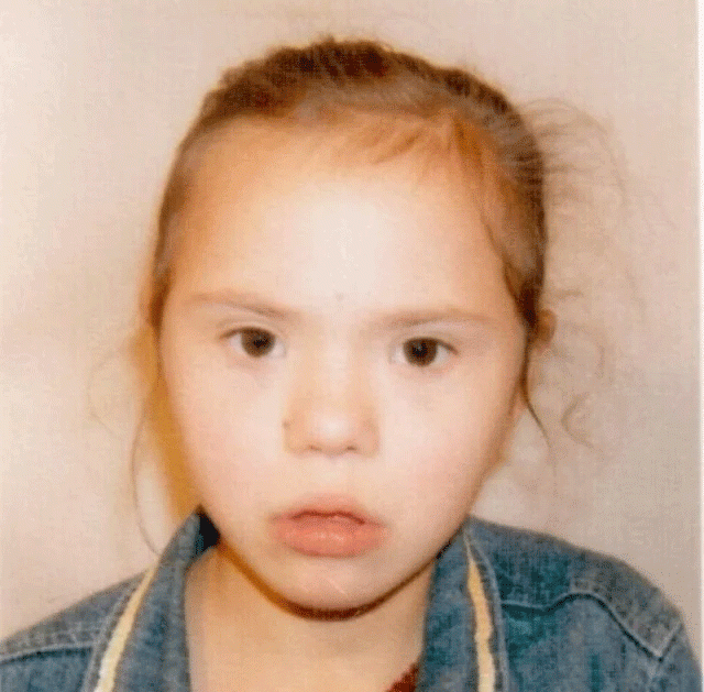 Настя Коханюк: девочка с синдромом Дауна исчезла, гуляя во дворе